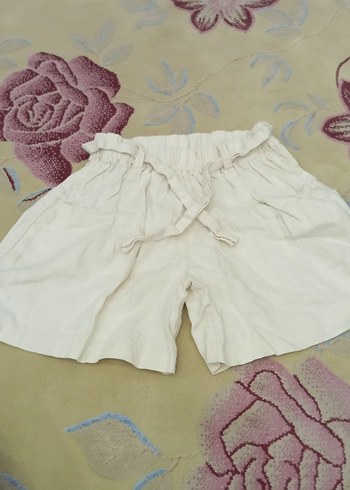 Kız Beyaz Keten Mini Kemerli Şort