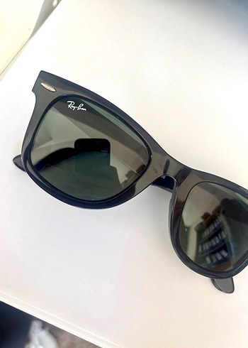 RayBan Wayfarer.Ray-Ban Deri Kılıf Ve Silme Bezi ile set halinde - Görsel 2