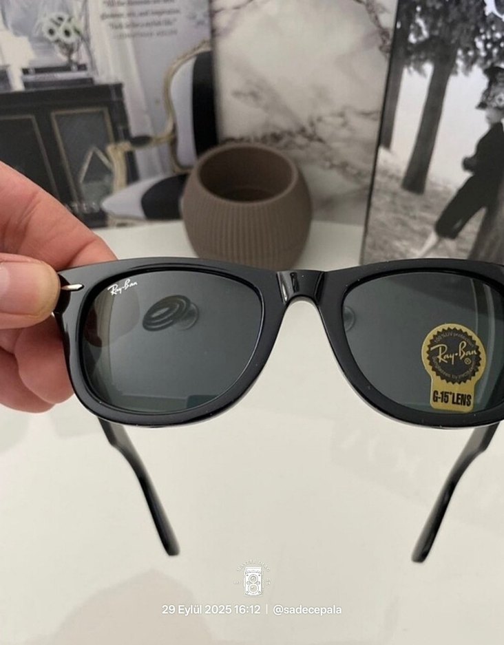 RayBan Wayfarer 2140RayBan Deri Kılıf -Silme Bezi ile Set Olarak - Görsel 2