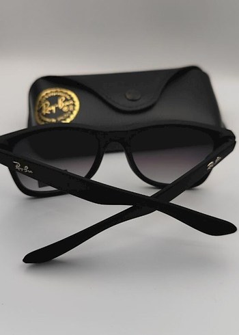 RayBan Wayfarer 2140RayBan Deri Kılıf -Silme Bezi ile Set Olarak - Görsel 3