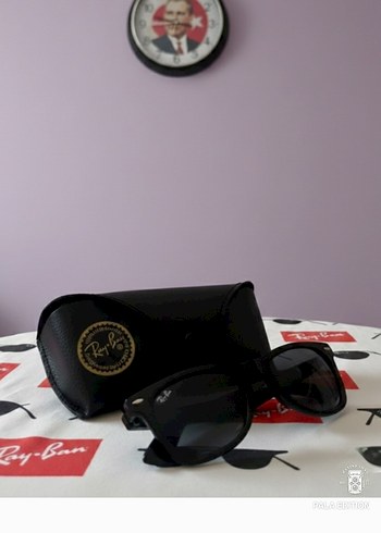 Ray-Ban Wayfarer En Trend Model Hafif Eğik 2140 - Görsel 2