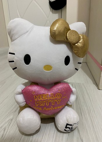 Beden Hello Kitty 50. Yıl Peluş Oyuncak