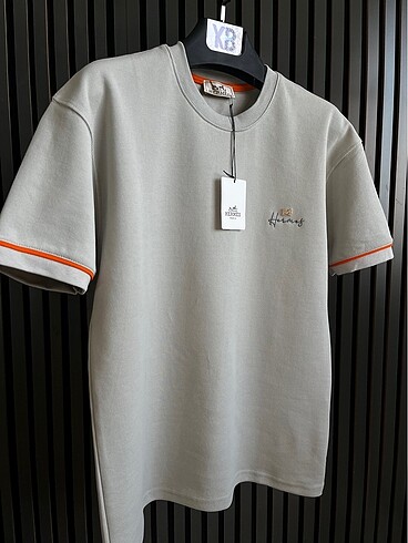 Hermes t-shirt
