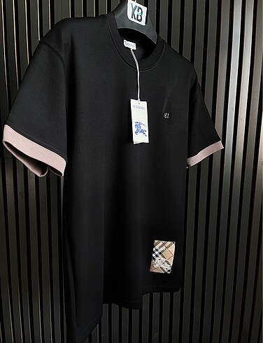 Burberry t-shirt