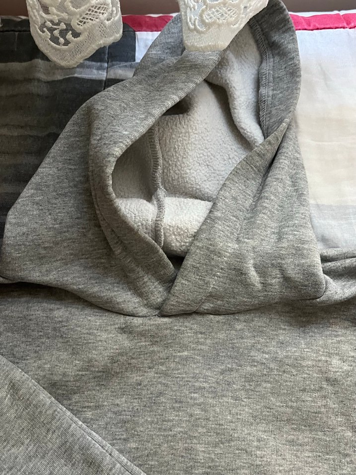 Gri Kapüşonlu Kadın Sweatshirt - Görsel 4