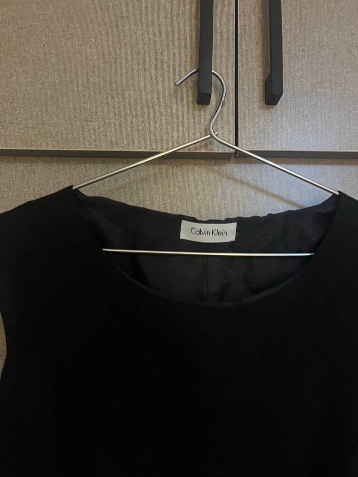 Calvin Klein Siyah Elbise - Görsel 2