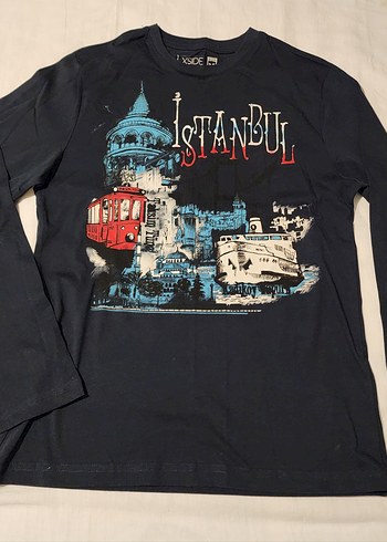 LC Waikiki İstanbul Temali Siyah Uzun Kollu Tisort