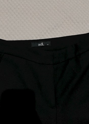 Siyah Kadın Kumaş Pantolon Midi Boy - Görsel 2