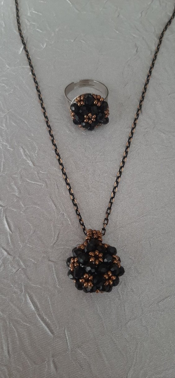 kolye bileklik ve yüzük seti - Görsel 3