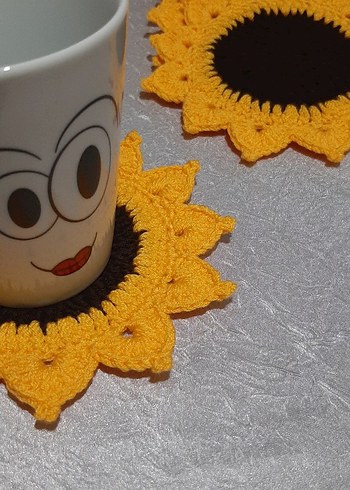 El Yapımı Ayçiçeği Motifli bardak altlığı - Görsel 3