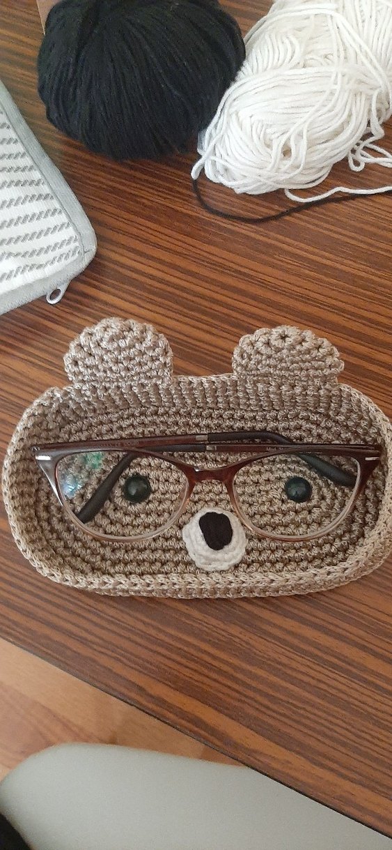 Kahverengi Örgü Ayı Gözlük Tutucu - Görsel 2