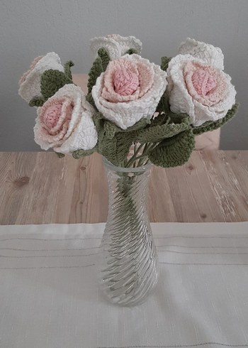 Beyaz Pastel Cam Vazoda güller 6 adet - Görsel 4