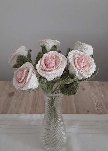 Beyaz Pastel Cam Vazoda güller 6 adet - Görsel 2