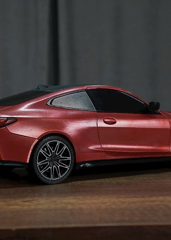 Parlak Kırmızı Oyuncak Araba - Görsel 3