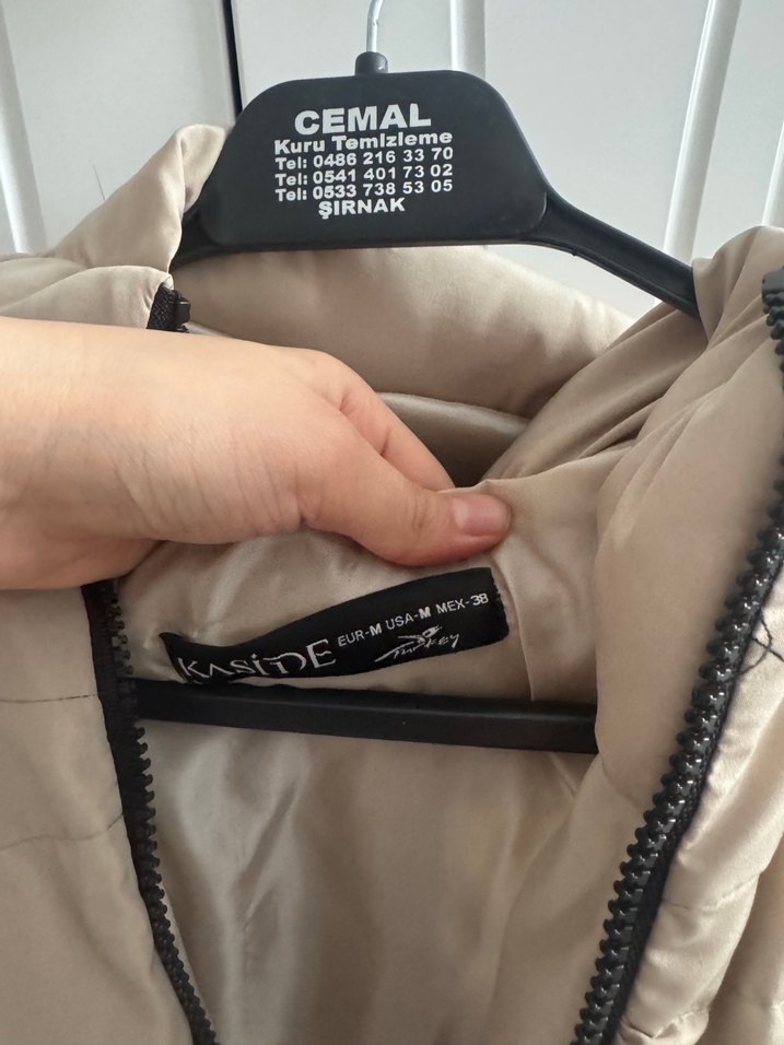 Bej Kadın Puff Mont, Midi Boy, Sokak Stili - Görsel 4