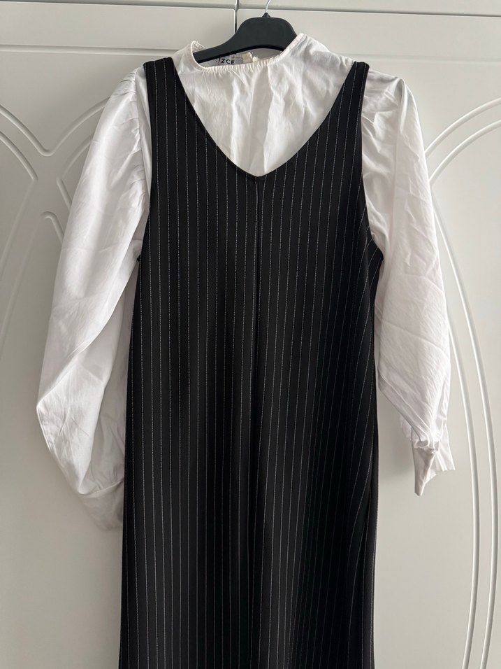 Siyah Pilili Uzun Kadın Elbise - Görsel 2