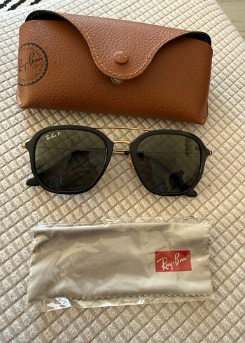 Ray Ban
