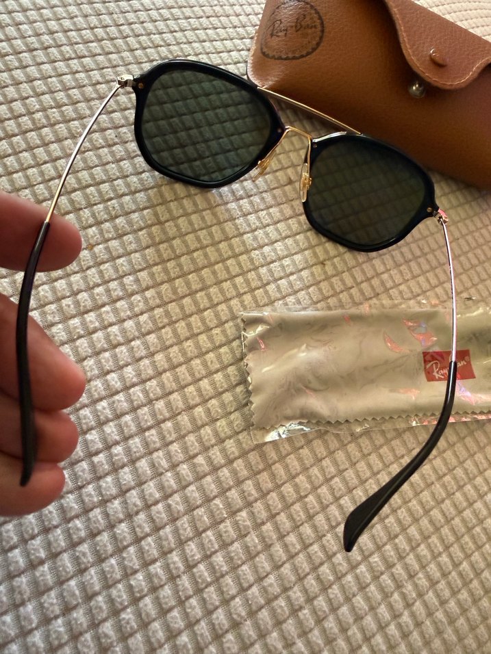 Ray-Ban Klasik füme güneş gözlüğü - Görsel 2