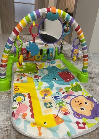 Fisher price delüks piyanolu yağmur ormanı oyun halısı..