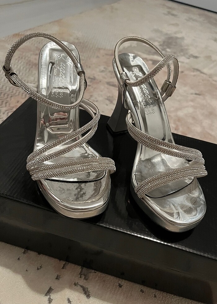 Ayakkabı - Görsel 2