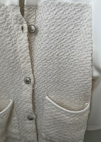 Düğmeli Beyaz midi tüvit ceket - Görsel 6