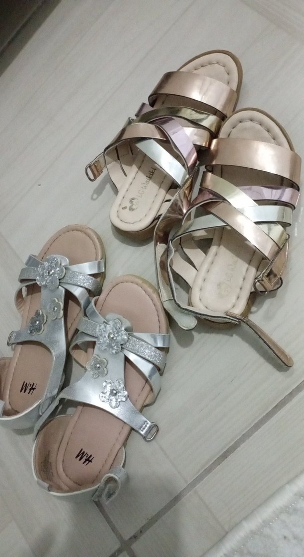 Çiçekli ve Metalik Kız sandalet 26 numara - Görsel 2