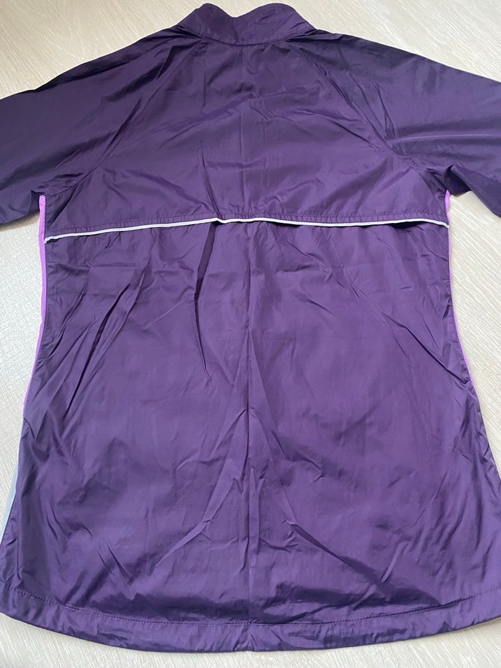 Mor Nike kadın İnce Yağmurluk - Görsel 2