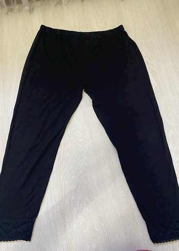 Dantel Detaylı Siyah içlik - Görsel 2