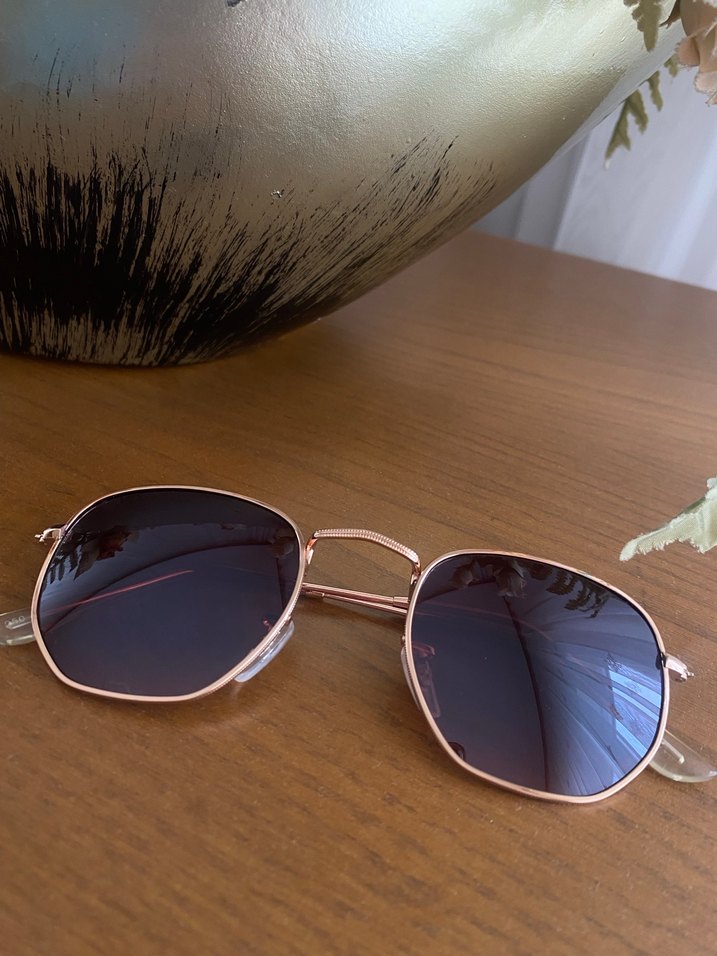 Şeffaf Bej Kadın Güneş Gözlüğü - Görsel 2