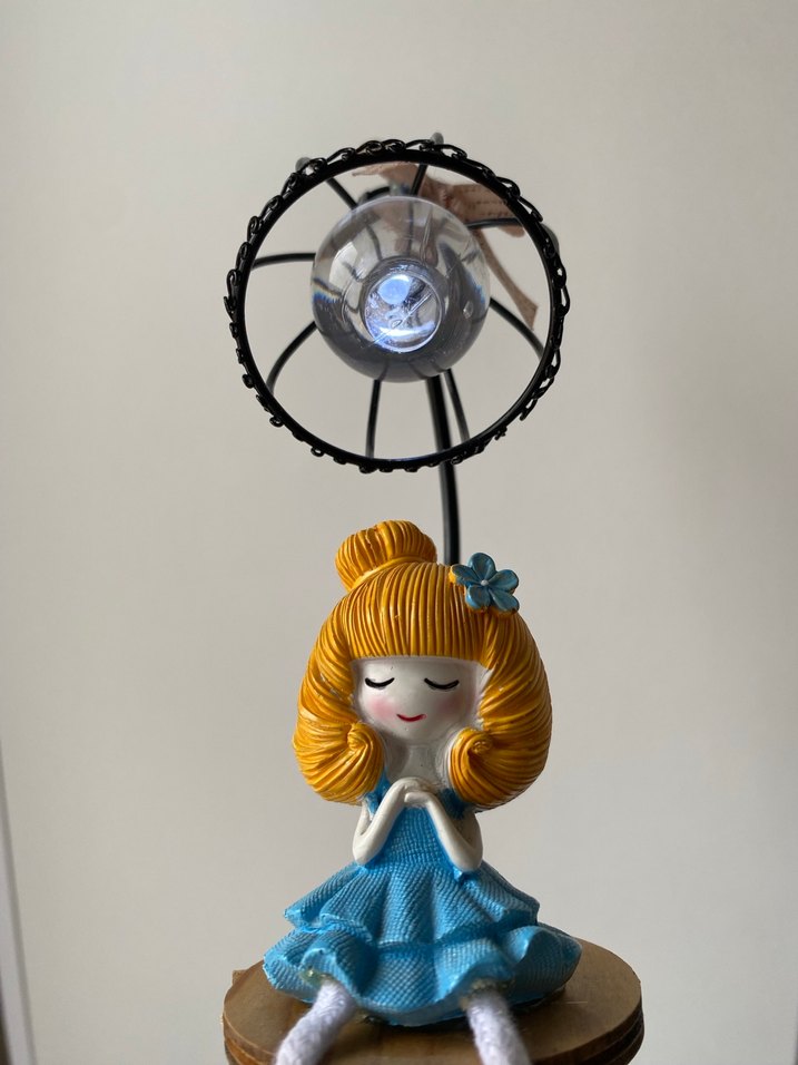 Işıklı Mavi Elbiseli Dekoratif Kız Biblosu - Görsel 4