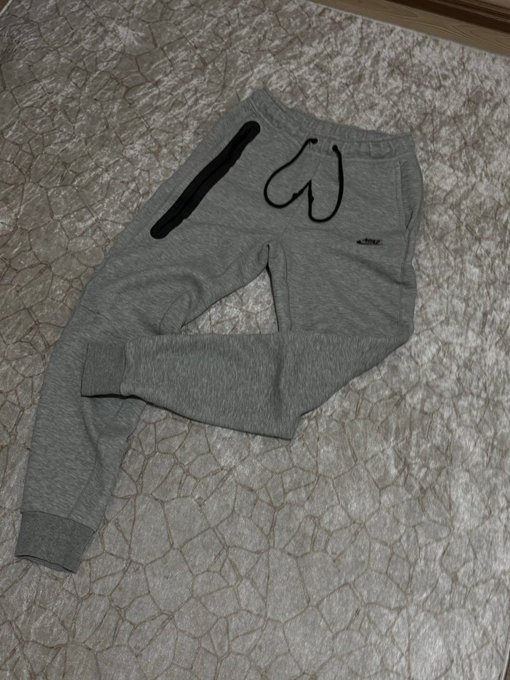 Nike Gri Erkek Eşofman Altı - Görsel 3