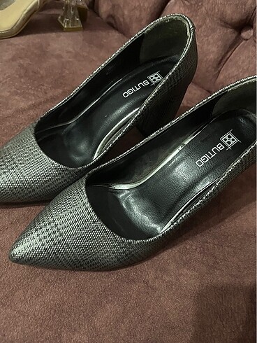 stiletto