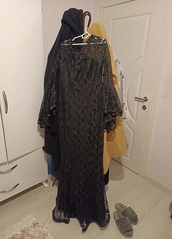 Abiye az kullanılmıştır - Görsel 2