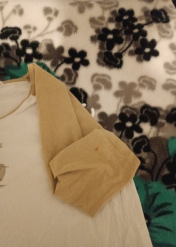 Beyaz Baskılı Hamile Tişörtü - Görsel 2