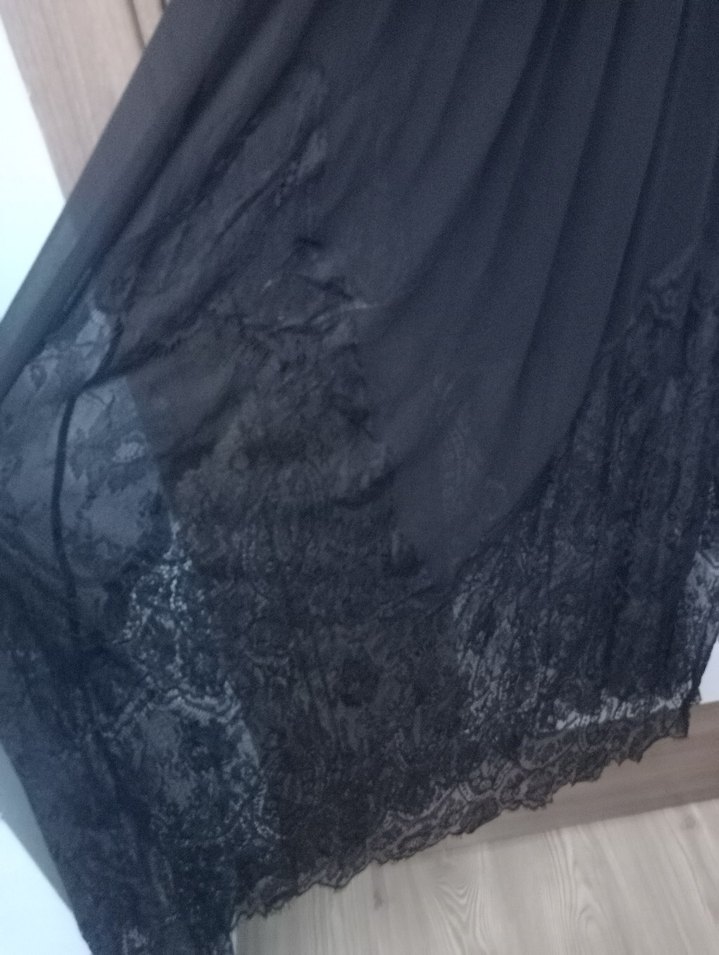 Forever New siyah Dantel kadın Abiye - Görsel 4