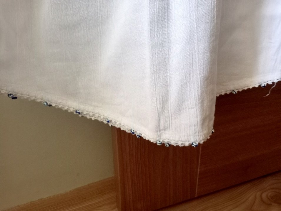 Beyaz Dantel Detaylı Bluz - Görsel 3