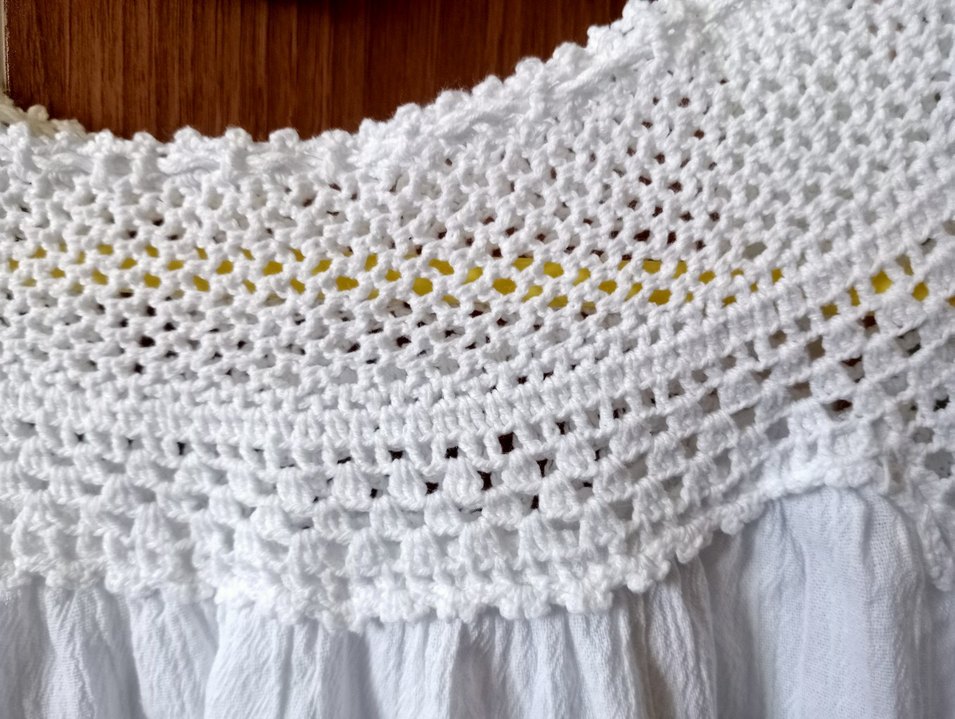 Beyaz Dantel Detaylı Bluz - Görsel 5