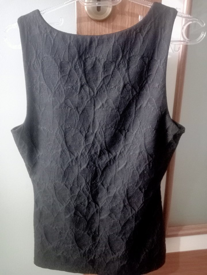 Deri gorunumlu V Yaka Siyah Kadın Bluz - Görsel 2