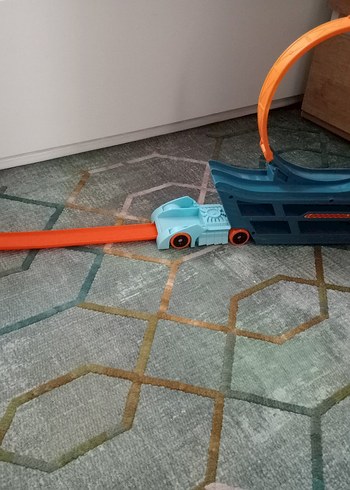 Hotwheel araba fırlatıcılı kamyonet - Görsel 5