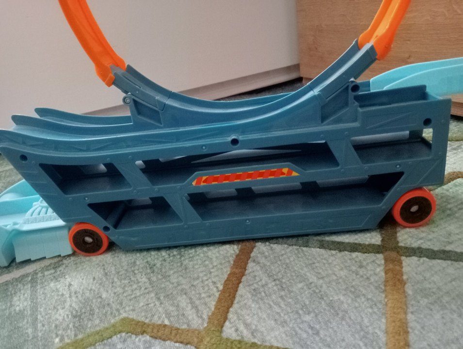 Hotwheel araba fırlatıcılı kamyonet - Görsel 2