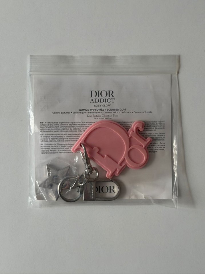 Dior Addict Pembe Parfümlü Anahtarlık — görsel 2/3