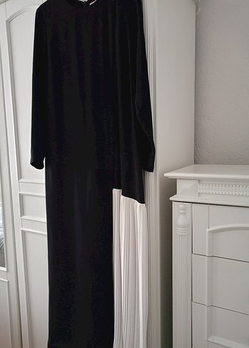 Uzun Kollu Siyah Drapeli Uzun Elbise - Görsel 3