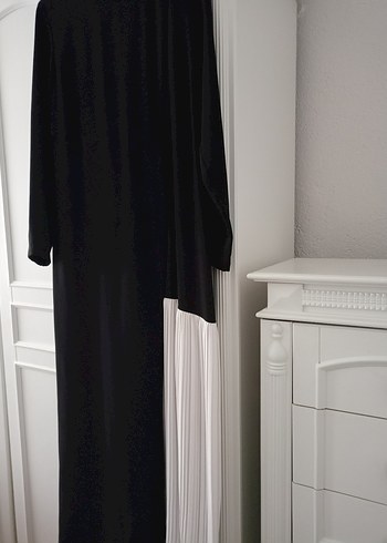 Uzun Kollu Siyah Drapeli Uzun Elbise - Görsel 4