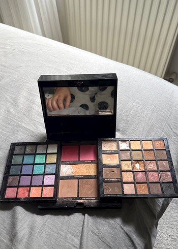 Çok Renkli Göz Farı Paleti - Görsel 2