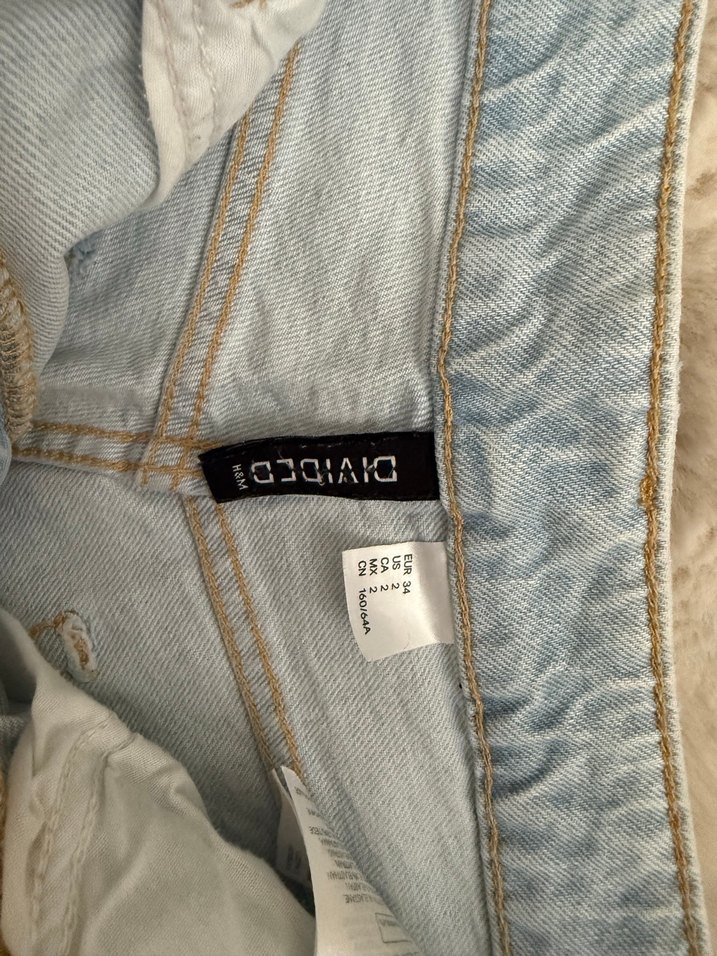 Kadın Denim Mini Şort - Rahat Kesim - Görsel 3