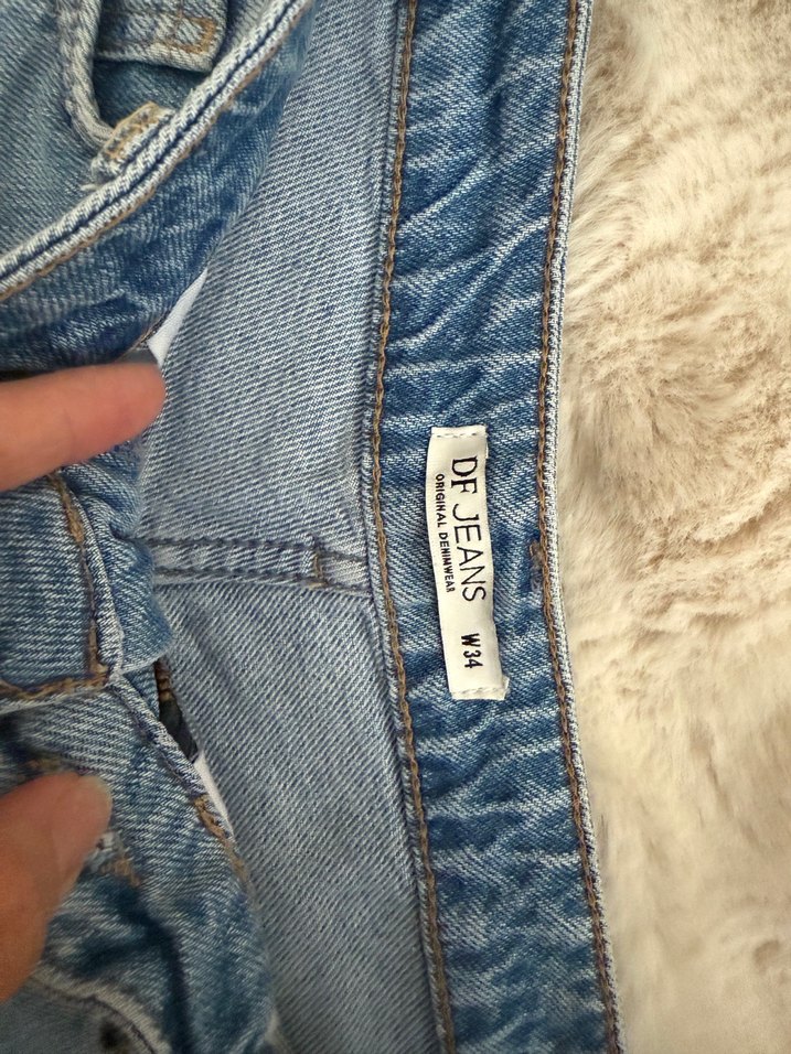 Mavi Kısa Kot Şort - Görsel 3