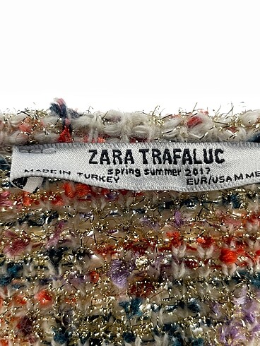 m Beden çeşitli Renk Zara Bluz %70 İndirimli.