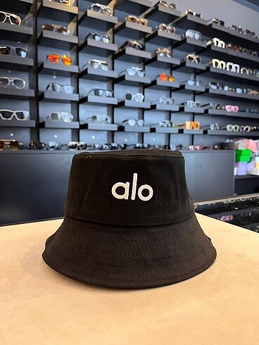 Alo hat