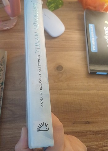 Yunan Mitolojisi Kitabı - Anna Milbourne & Louie Stowell - Görsel 3