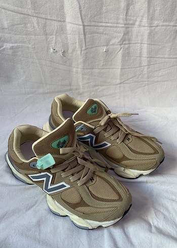 Bej Kadın Sneakers - Günlük Sokak Stili